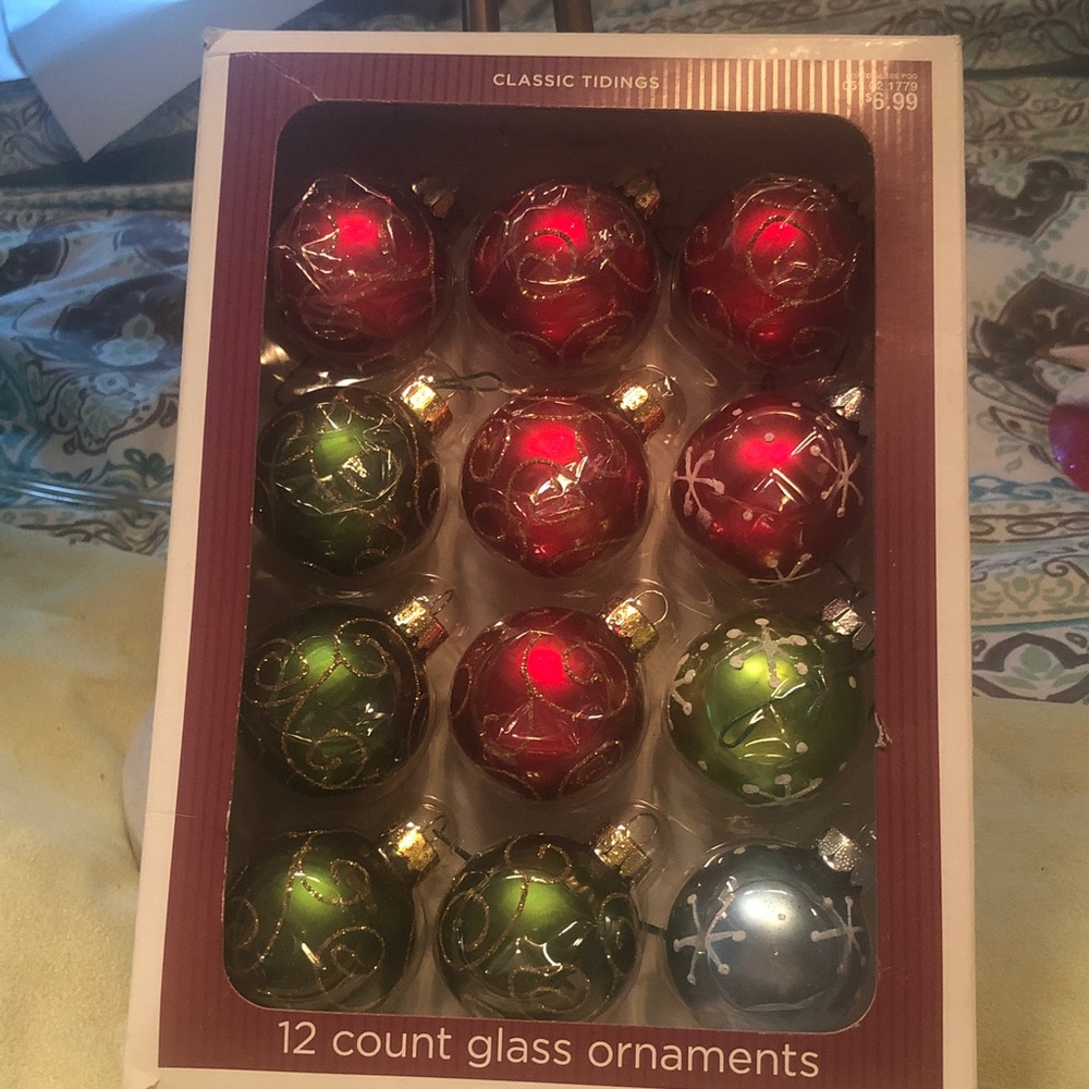 Target 2008 glass ball ornaments/small spheres/EUC